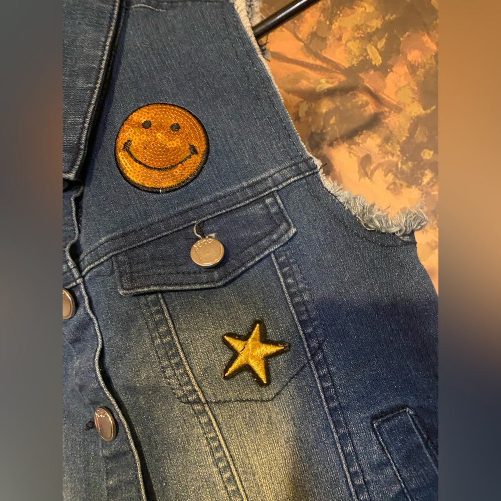 Patchwork Sequined Denim Vest - Picture 6 of 9
